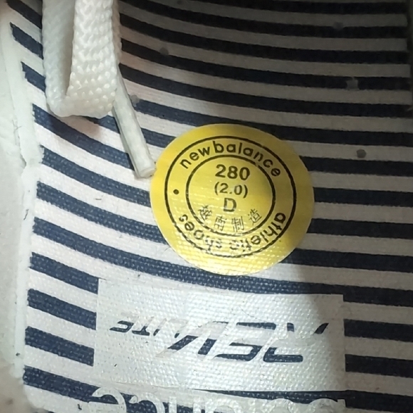 New Balance 300 Green Canvas Sneakers - Picture 5 of 8